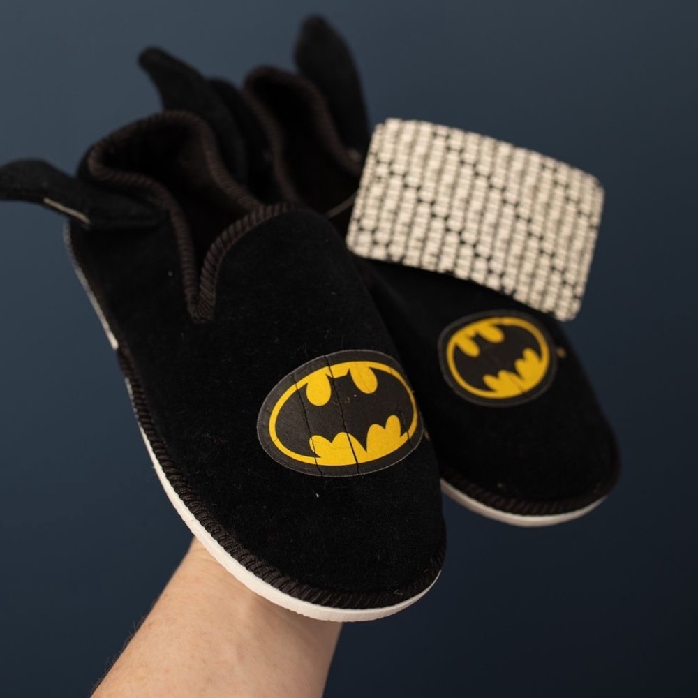 1991 VINTAGE Batman slippers